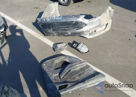 2018 Ford Focus Se from USA, damaged, VIN 1FADP3F23JL245453